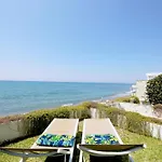 Сasa de vacaciones House With Direct Access And Community Pool, *