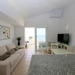 House With Direct Access And Community Pool, Сasa de vacaciones