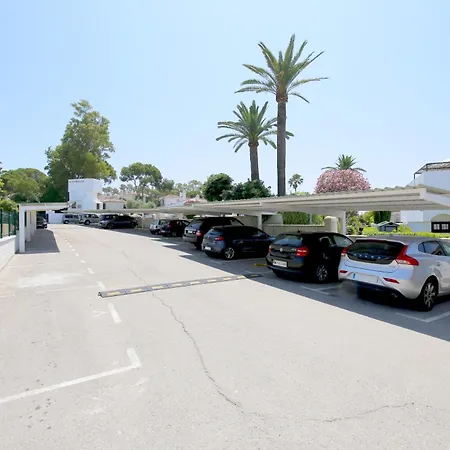 Сasa de vacaciones House With Direct Access And Community Pool, *