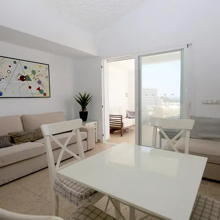 House With Direct Access And Community Pool, *
