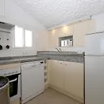 Dom wakacyjny House With Direct Access And Community Pool, *